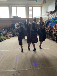 Faschingsfeier vom Elternbeirat in der Grundschule Au